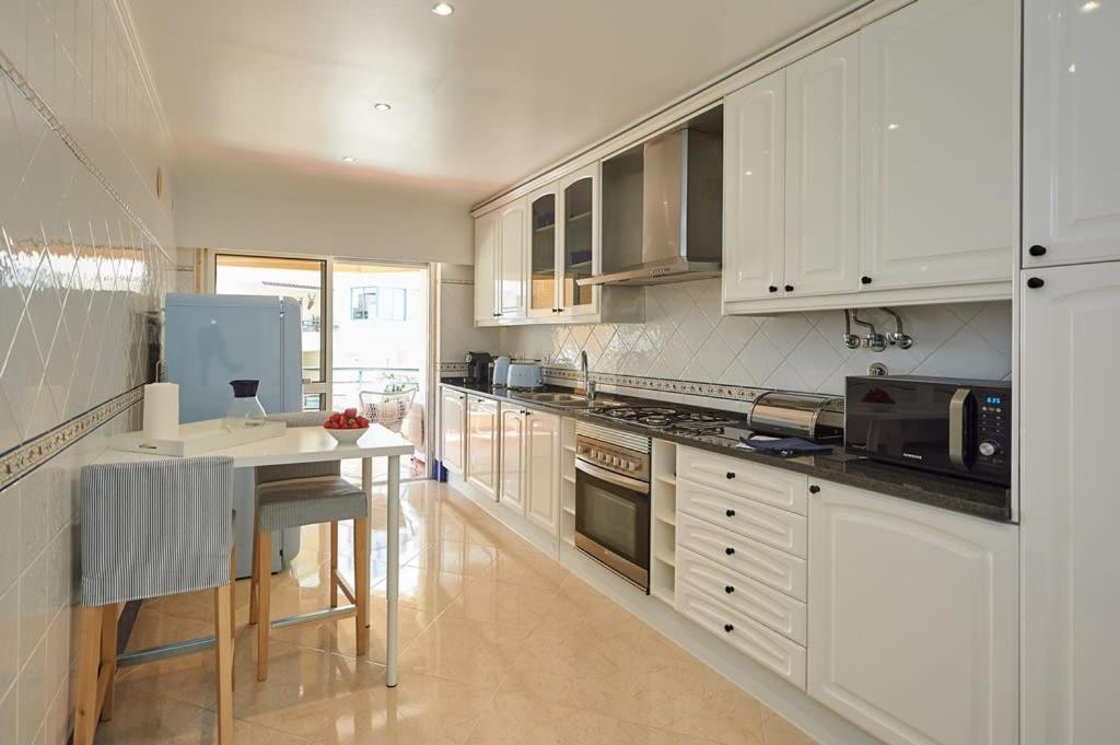 Oceanario 2 Bedroom Apartment - Sea View And Pool Cascais Eksteriør billede
