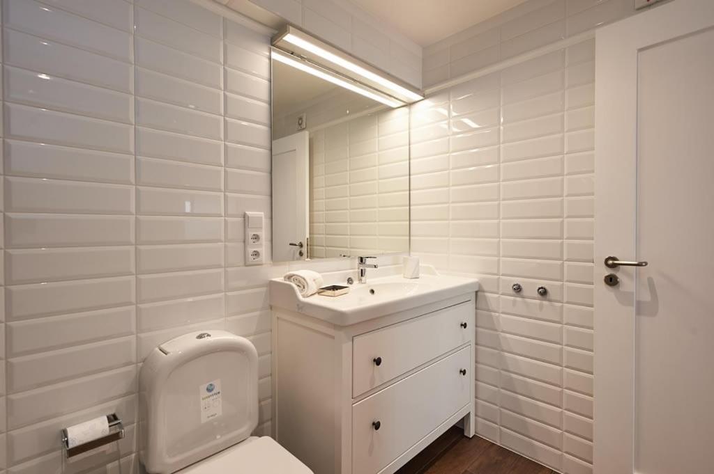 Oceanario 2 Bedroom Apartment - Sea View And Pool Cascais Eksteriør billede